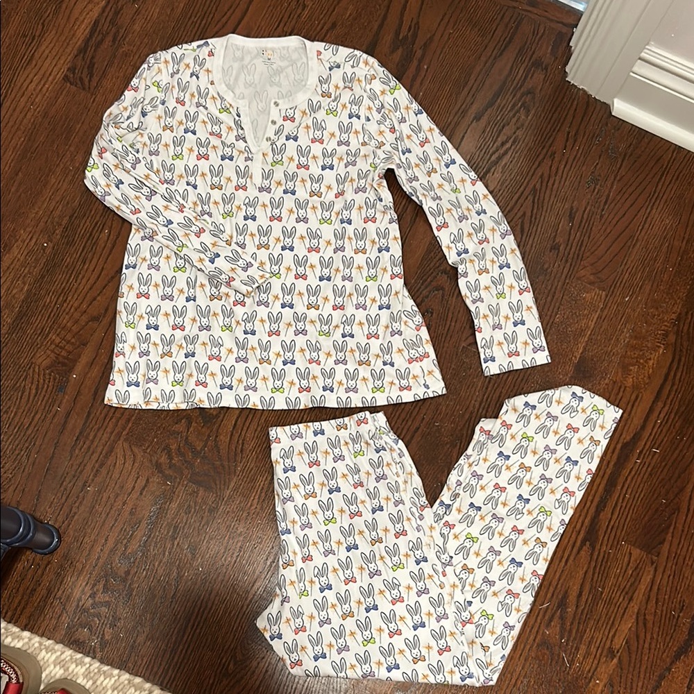 Colorful Bunny Print Pajamas